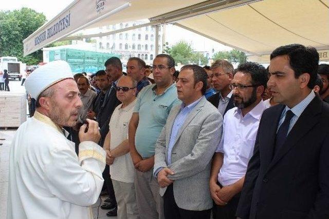 'aşkın Gözyaşları' Kitabının Yazarı Sinan Yağmur'un Ağabeyi Vefat Etti