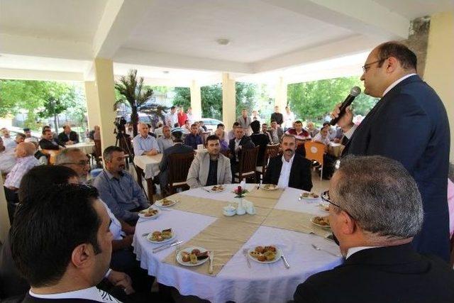 Aziziye Belediye Başkanı Muhammed Cevdet Orhan, Bayramlaşma Programında Önemli Mesajlar Verdi