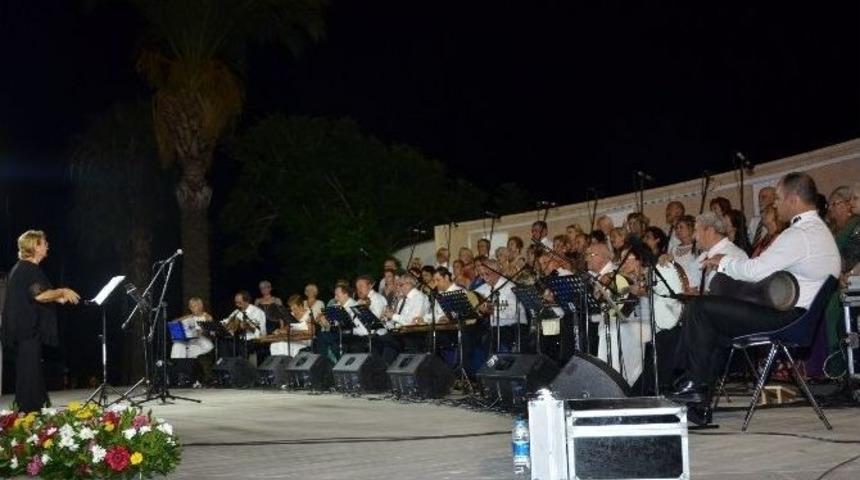 Turgutreis Konservatuar Derneği'nden Bayram Konseri