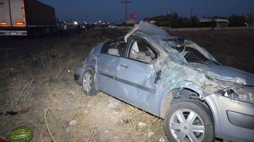 Viranşehir&rsquo;de Kaza: 1 &Ouml;l&uuml;, 6 Yaralı