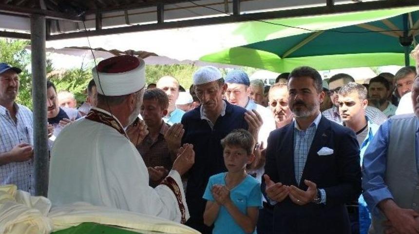 30 Yaşında Kalbine Yenik D&uuml;şt&uuml;