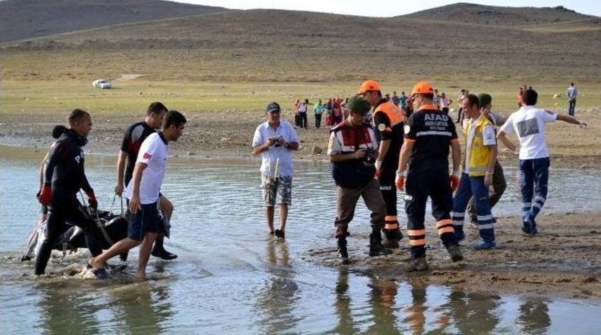 8 Yaşındaki &Ccedil;ocuk G&ouml;lette Boğuldu