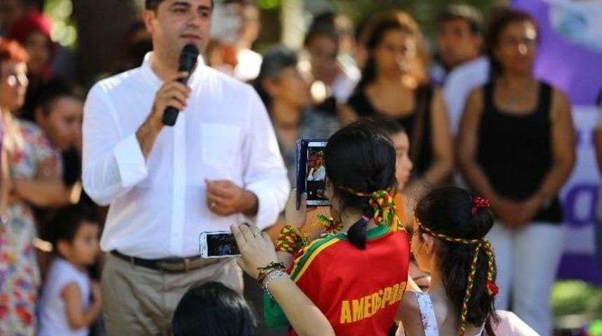 Selahattin Demirtaş Kadın Buluşması'na Katıldı (2)