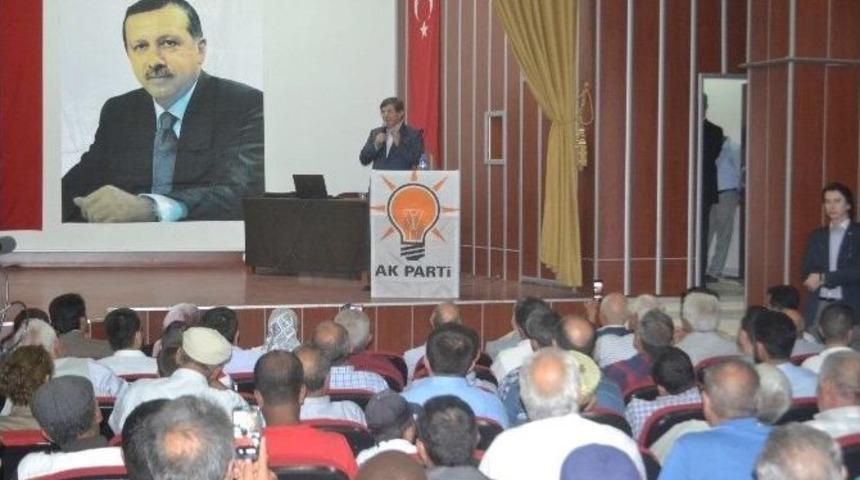 Dışişleri Bakanı Ahmet Davutoğlu: