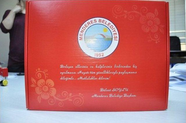 Evlenenlere Sürpriz Menderes Belediyesi'nden