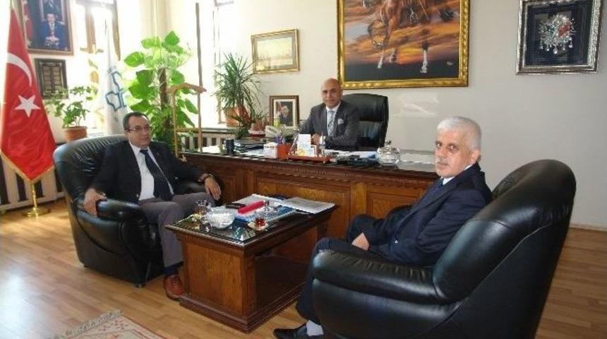 İller Bankası Genel M&uuml;d&uuml;r&uuml; Dedeoğlu'ndan Başkan Korkut'a Ziyaret