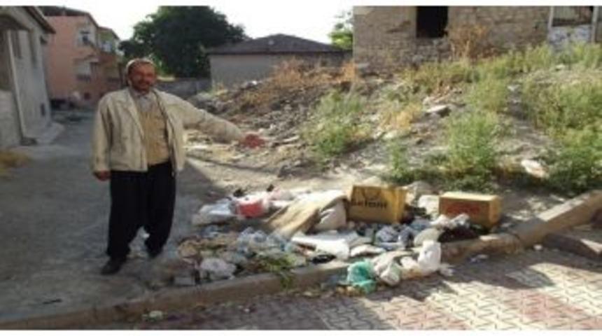 Ak&ccedil;adağ&rsquo;da &Ccedil;&ouml;p Şikayeti