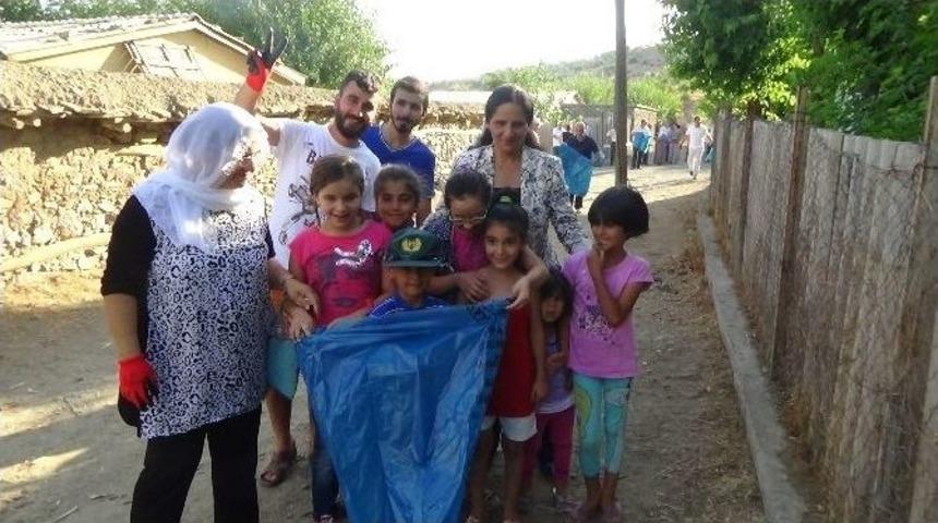 K&ouml;yde İmece Usul&uuml; Toplu Temizlik
