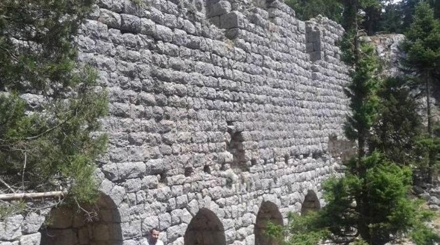 Tarihi Mirasa Sahip &Ccedil;ıkılamadı