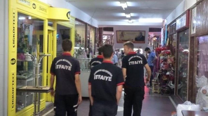 Asans&ouml;rde Kaldılar İhbarı Ekipleri Alarma Ge&ccedil;irdi