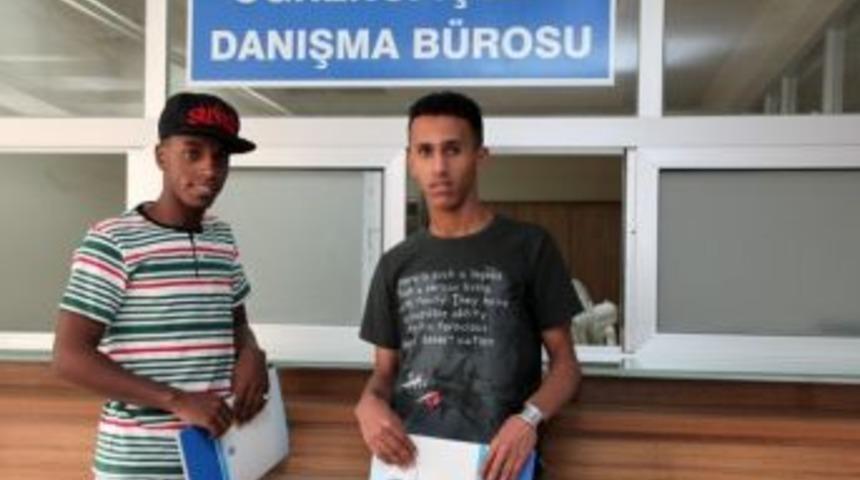 Km&uuml;&rsquo;ye 447 Yabancı Uyruklu &Ouml;ğrenci Başvurdu