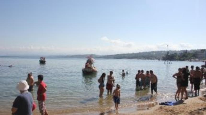 İlk Defa Girdiği Denizde Boğulma Tehlikesi Ge&ccedil;irdi