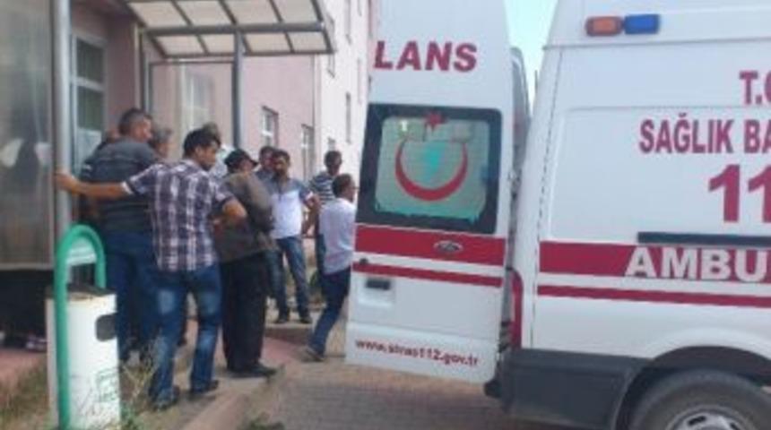 Sivas&rsquo;ta Trafik Kazası: 1 &Ouml;l&uuml;, 5 Yaralı