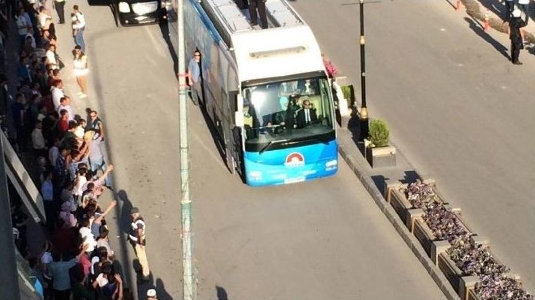 Cumhurbaşkanı Adayı Ve Başbakan Erdoğan Van'dan Ayrıldı