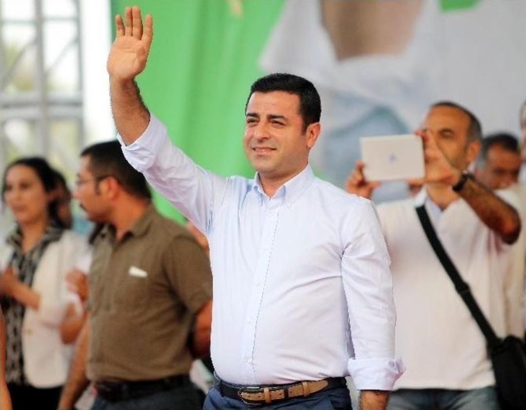 Demirtaş: &ldquo;10 Saniyede Yapılan İş T&uuml;rkiye&rsquo;nin 100 Yılını Değiştirecek&rdquo;