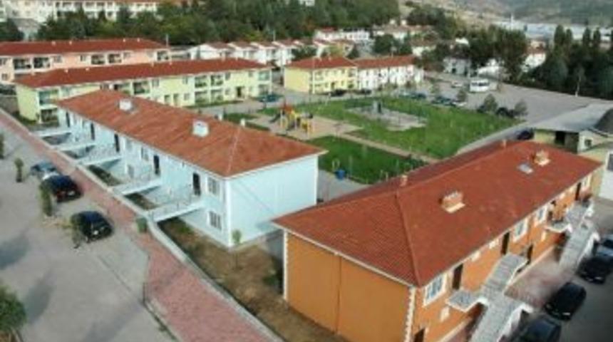 Eynal&rsquo;da Bayram Bereketi