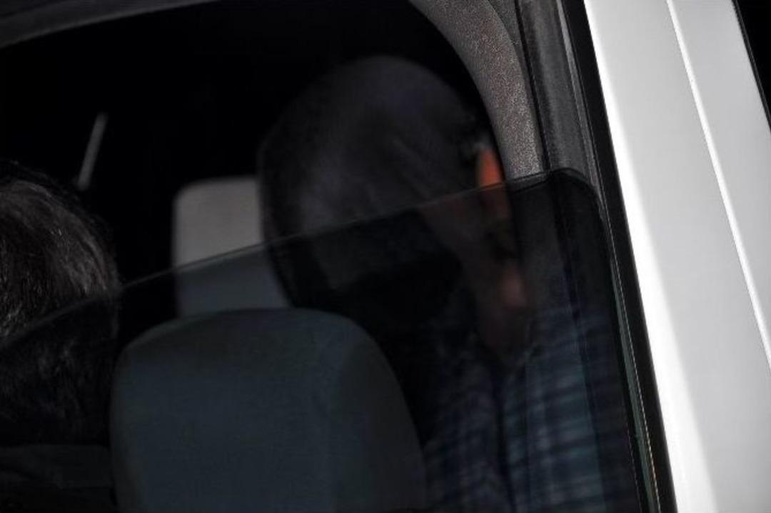 Bı&ccedil;akla Hukuk B&uuml;rosunu Bastı Başbakanla G&ouml;r&uuml;şmek İstedi