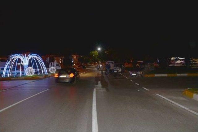 Erzurum’da Trafik Kazası: 3 Yaralı