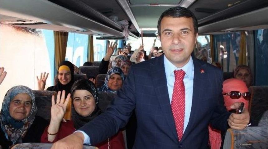 Ak Parti, Kırşehir'den 100 Gurbet&ccedil;iyi Oy Kullanması İ&ccedil;in Kayseri'ye G&ouml;nderdi