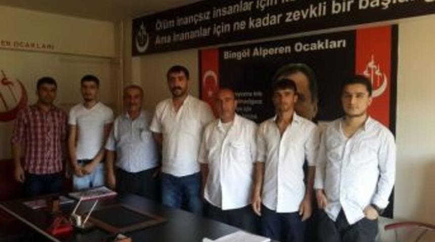 Alperen Ocakları Bing&ouml;l Şubesi, İhsanoğlu'nu Desteklemeyeceklerini A&ccedil;ıkladı