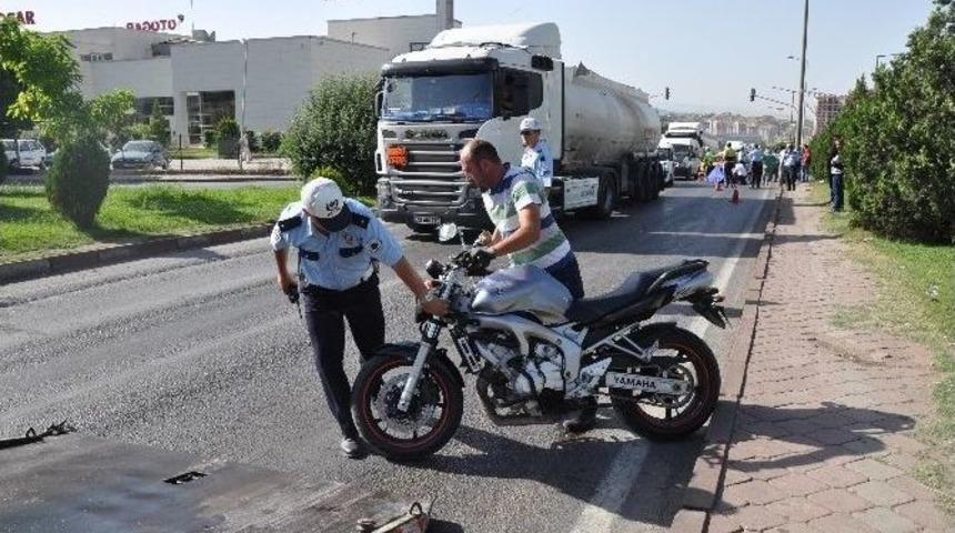 Kırıkkale'de Motosiklet Kazası: 1 &Ouml;l&uuml;
