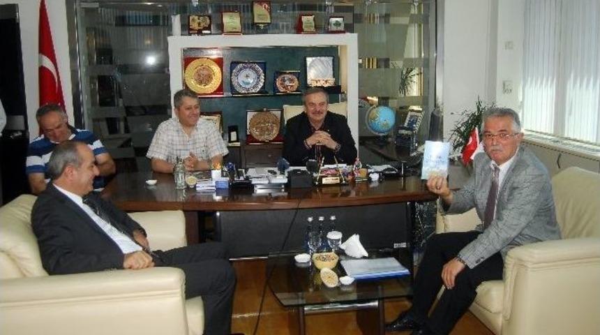 Mhp Myk &Uuml;yesi Mehmet Arslan, D&uuml;zce&rsquo;de İhsanoğlu&rsquo;na Destek İstedi