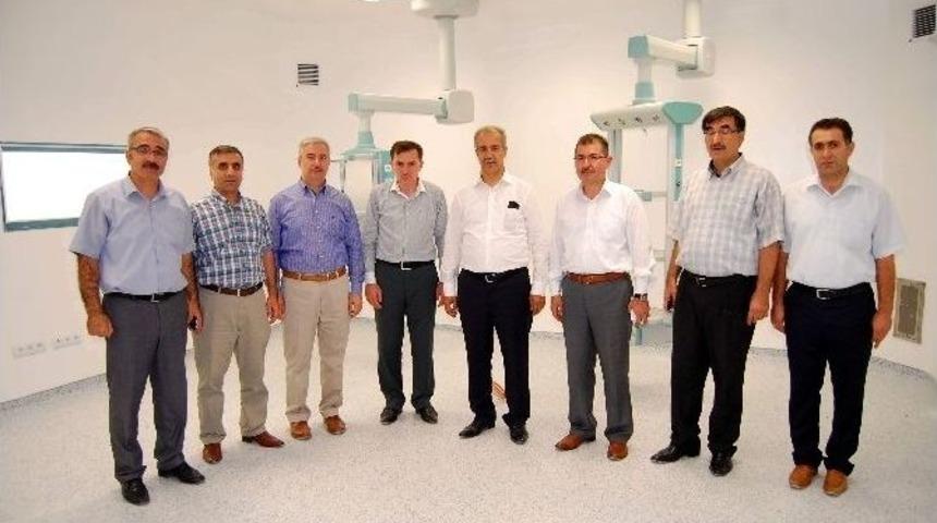Milletvekilleri Yetiş Ve Fırat 400 Yataklı Hastaneyi Gezdi