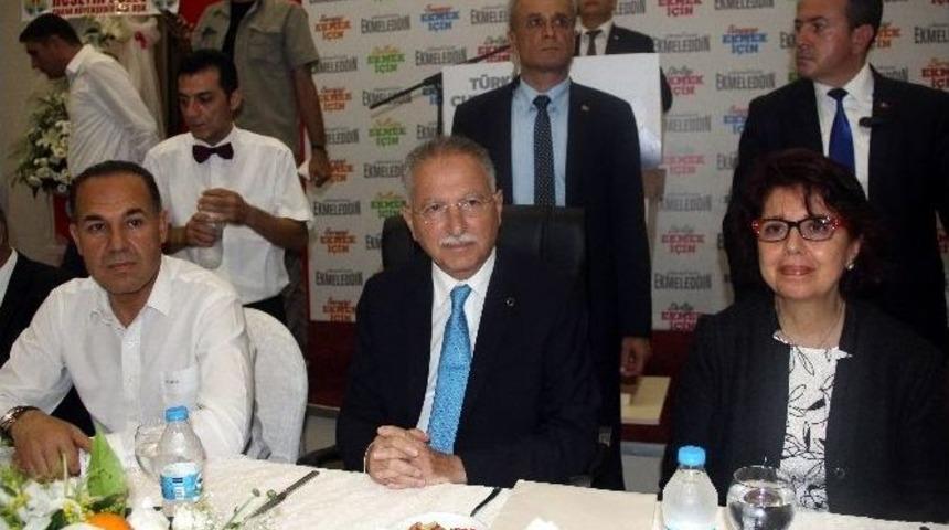 &lsquo;darbe&rsquo; Tepkisine İhsanoğlu&rsquo;ndan A&ccedil;ıklama