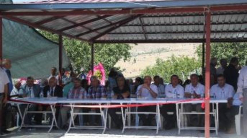 Ağbaba, K&uuml;lt&uuml;r Evinin A&ccedil;ılışına Katıldı