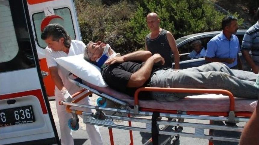 Didim&rsquo;de Motosiklet Kazası; 1 Ağır Yaralı