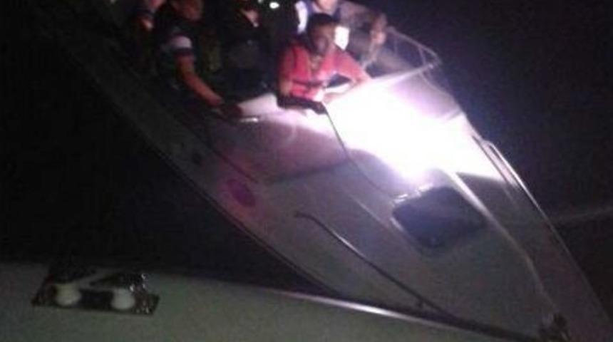 Ege Denizinde 64 Sığınmacı Kurtarıldı