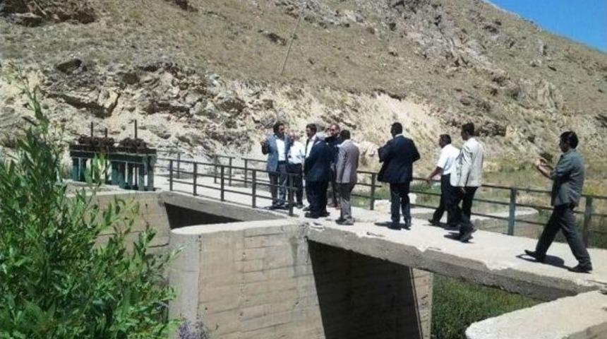 Bakan Yılmaz&rsquo;dan Gevaşlılara &ldquo;yukarı Ark&rdquo; S&ouml;z&uuml;