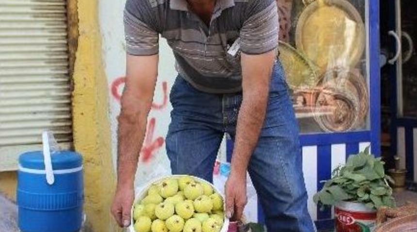 Yerli İncirin Kilosu 3 Tl'den Satılıyor