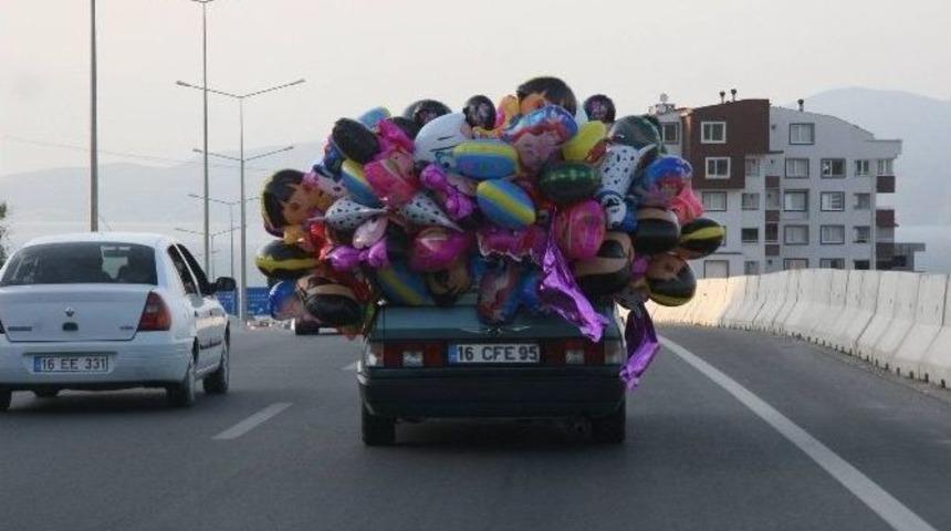 (&ouml;zel Haber) Bursa&rsquo;da U&ccedil;an Balonlu Yolculuk G&ouml;renleri Hayrete D&uuml;ş&uuml;rd&uuml;