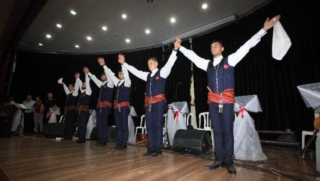 Karabağlar&rsquo;da T&uuml;rk&uuml; Gecesi