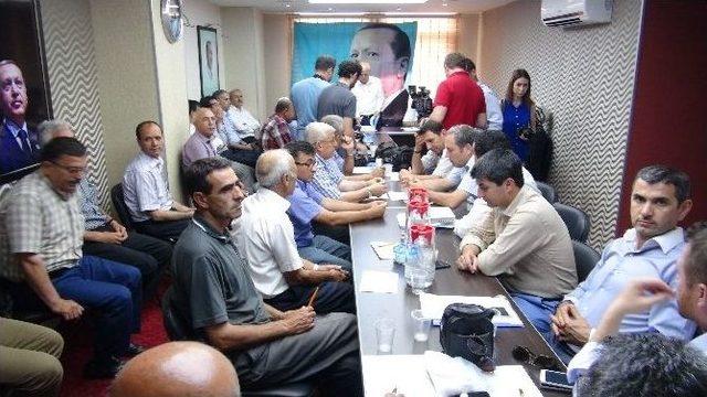 Ak Parti İl Teşkilatı Seçim Süreci Değerlendirme Toplantısı Yaptı