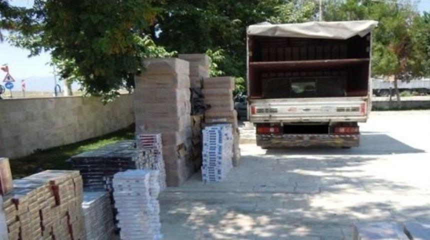 Denizli&rsquo;de Sigara Ka&ccedil;ak&ccedil;ısı Tutuklandı