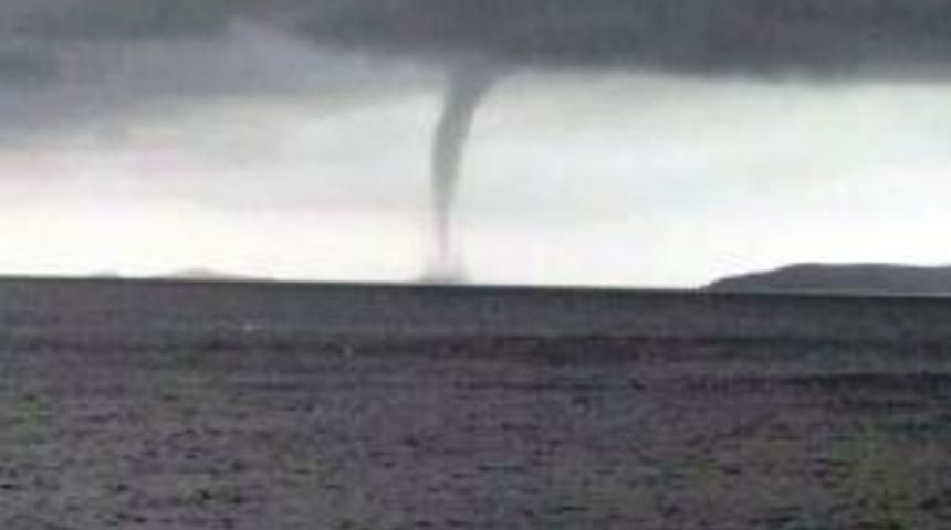 Marmara Adası A&ccedil;ıklarında Hortum