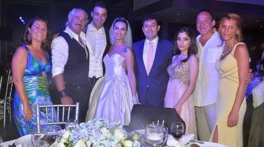 &Uuml;nl&uuml; Oyuncuların Dizideki Rolleri Ger&ccedil;ek Oldu