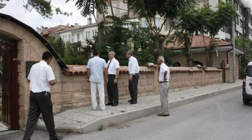 K&uuml;lt&uuml;revi Tadilatında İnceleme