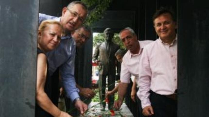 Gazeteci İsmail Sivri H&uuml;z&uuml;nle Anıldı