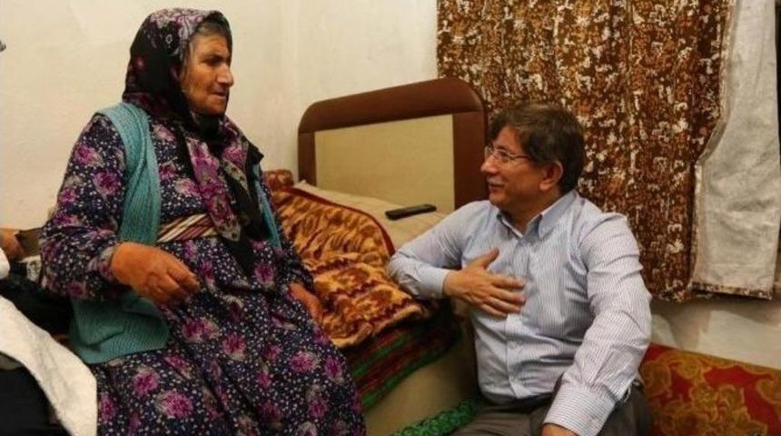 Bakan Davutoğlu&rsquo;ndan Konyalılara Mektup