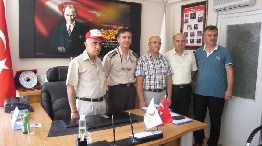 Komutandan Kızılay&rsquo;a Veda Ziyareti