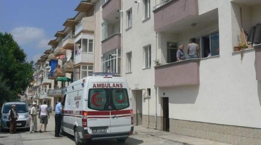 Boz&uuml;y&uuml;k&rsquo;te İki Ayrı Yangın Paniğe Neden Oldu