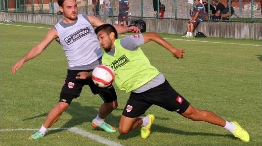 Adanaspor'da Bolu Kampı S&uuml;r&uuml;yor