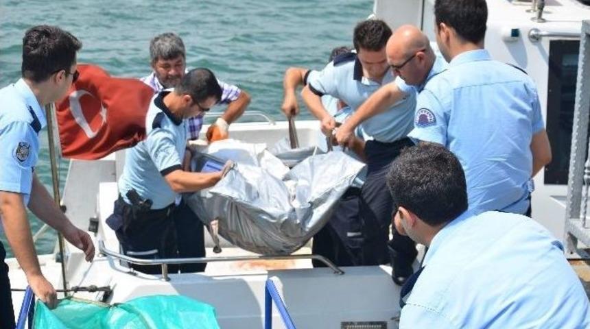 Vapurdan Atlayan Şahsın Cesedi Bulundu