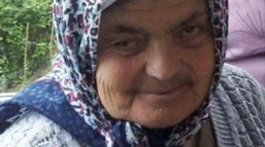 Trabzon&rsquo;da Komşuya Gittikten Sonra Evine D&ouml;nemeyen Yaşlı Kadın Her Yerde Aranıyor