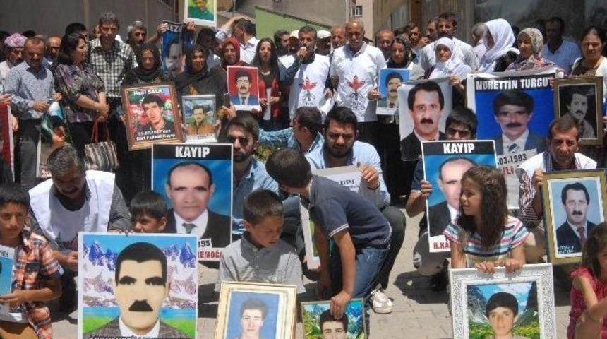 Y&uuml;ksekova&rsquo;daki Kayıp Yakınlarından Eylem