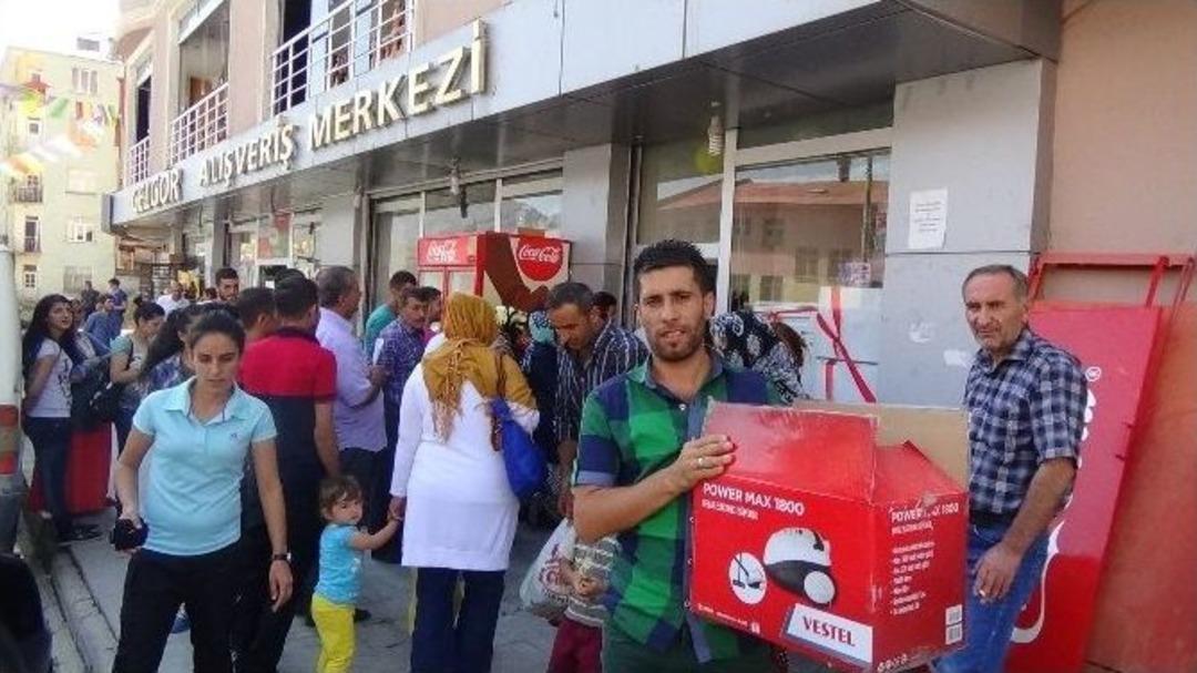 Hakkari Avm&rsquo;den Bir İlk Yaşandı