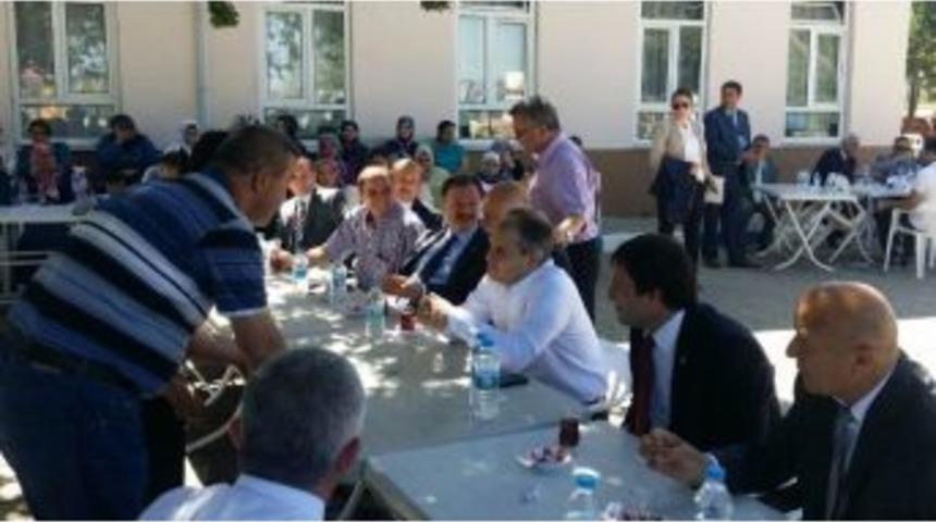 Gen&ccedil;lik Ve Spor Bakanı Kılı&ccedil; Şarkikaraağa&ccedil;'ta